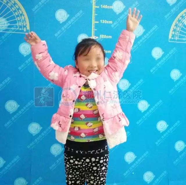 ۴